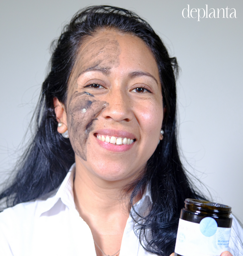 Mascarilla Detox con carbón activado